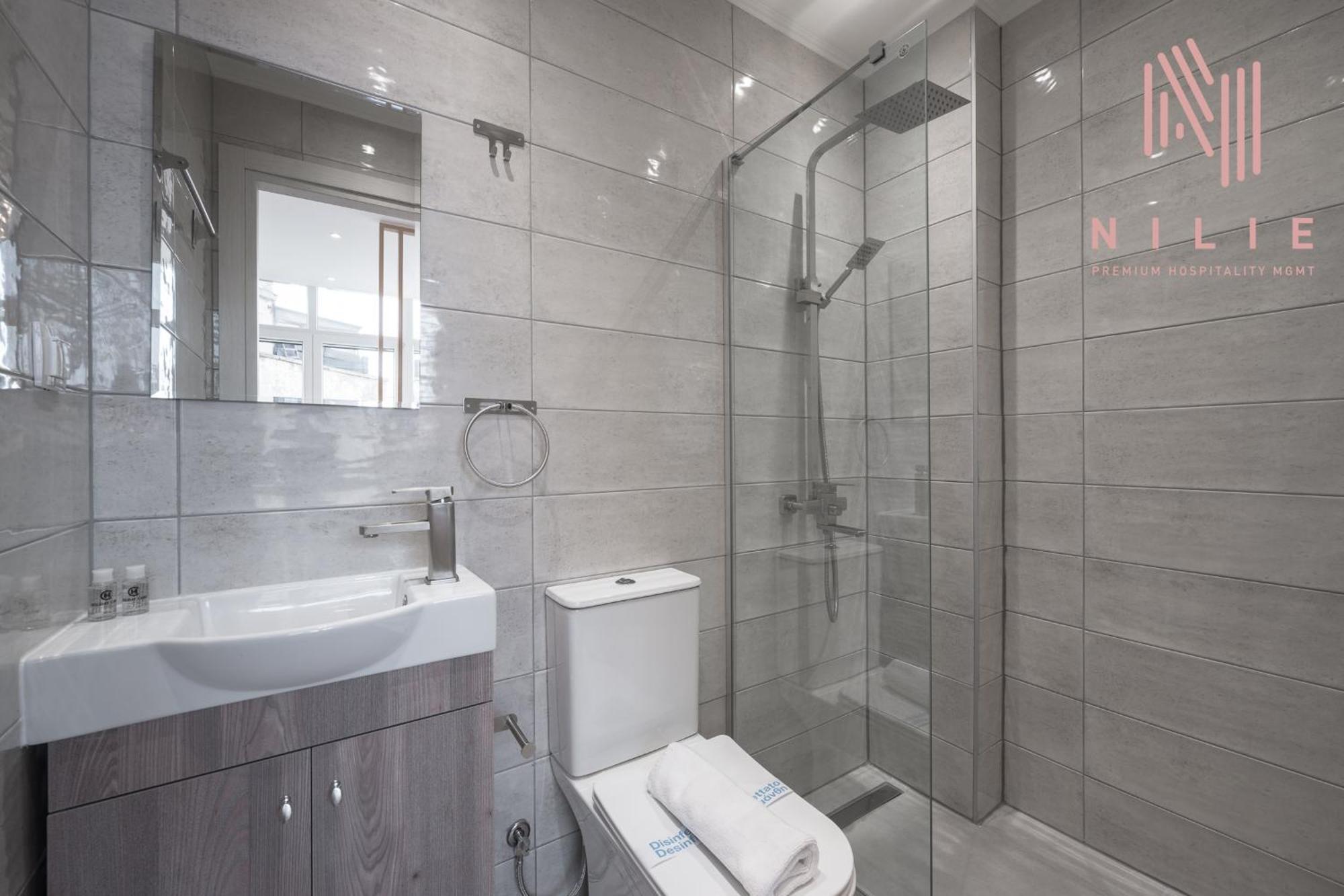 Appartamento Yellow Door, Nilie Hospitality Mgmt Salonicco Esterno foto
